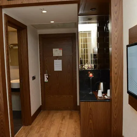 Style Sisli Hotel 4*